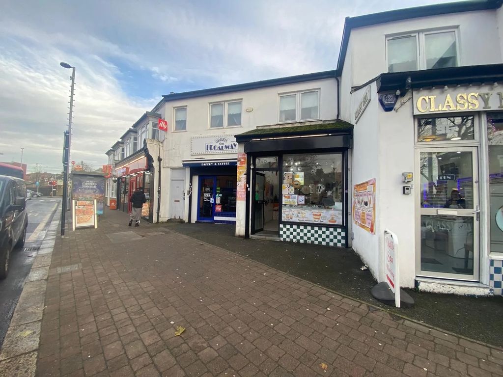 Property photo 2 of 4