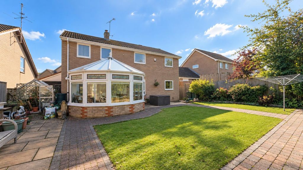 Property photo 2 of 25 5Ae475F6-850F-4c92-824B-A33F7c2A715A.Png