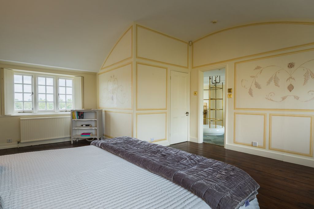 Additional image 9 of 4 bed detached house for saleHampton Court Road, East Molesey KT8