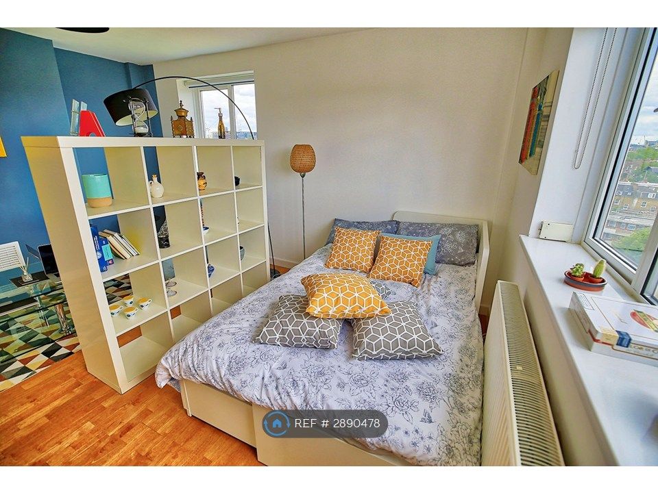 Property photo 3 of 27 Bed