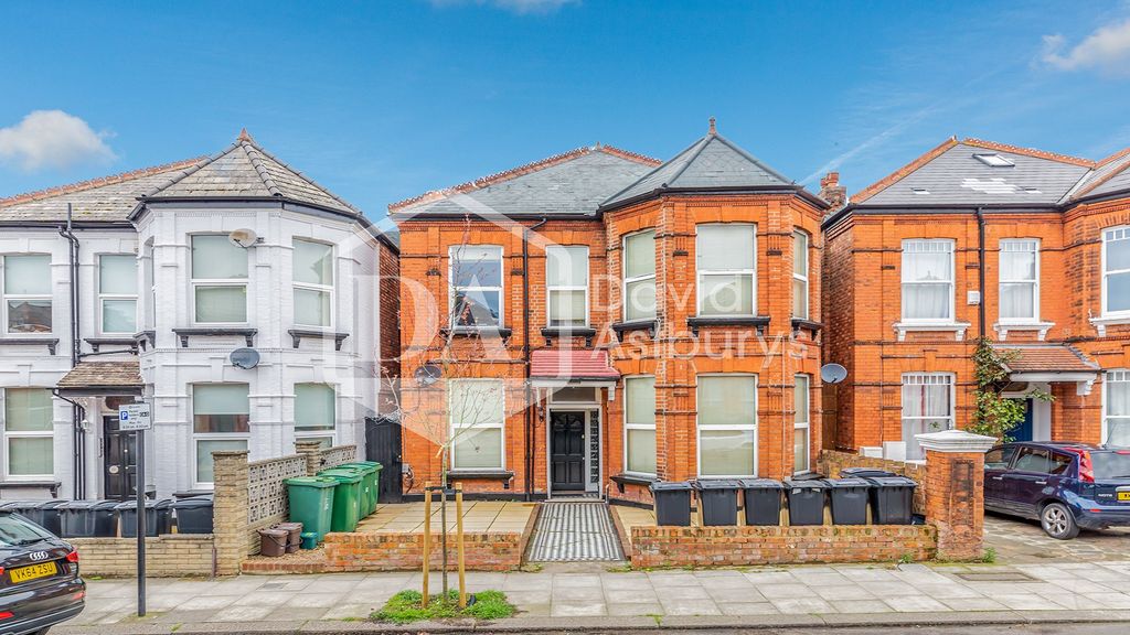 Property photo 1 of 1