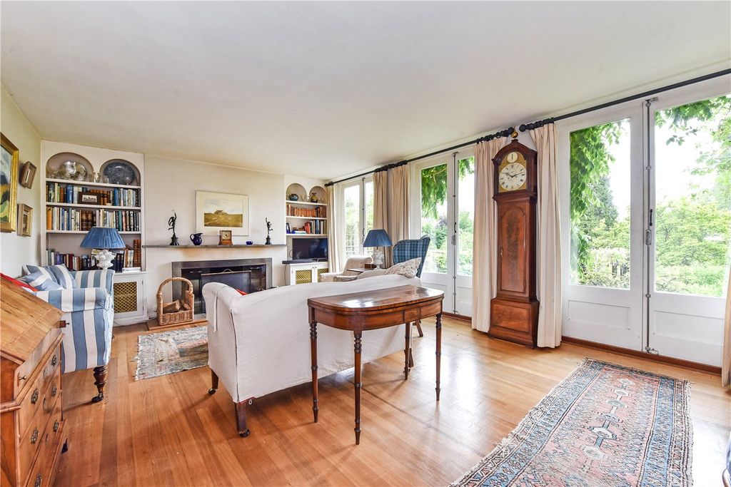 Property photo 2 of 15 Drawing Room