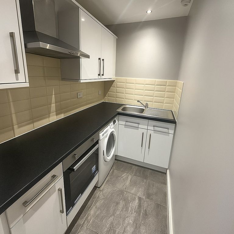 Property photo 2 of 3