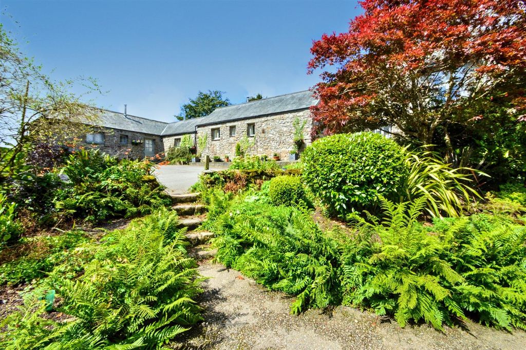 Property photo 3 of 35 Cottages