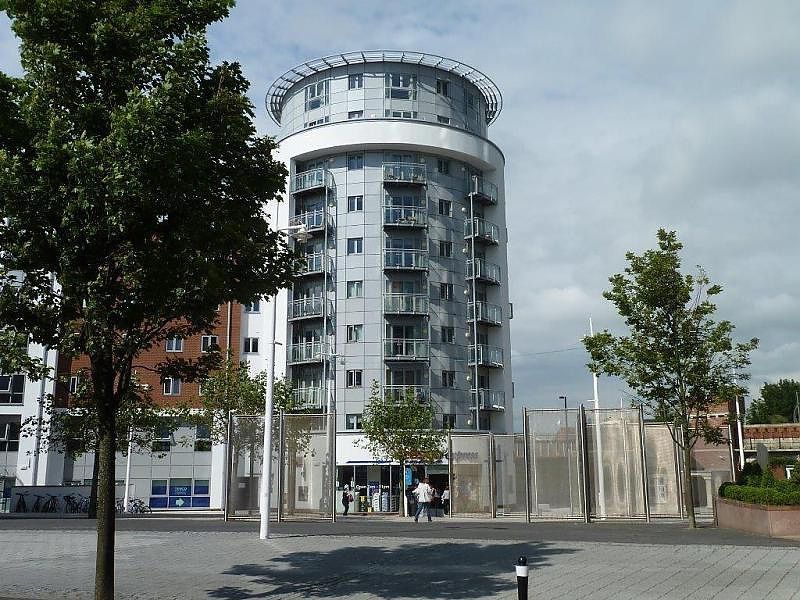 Property photo 1 of 15 External Building (M