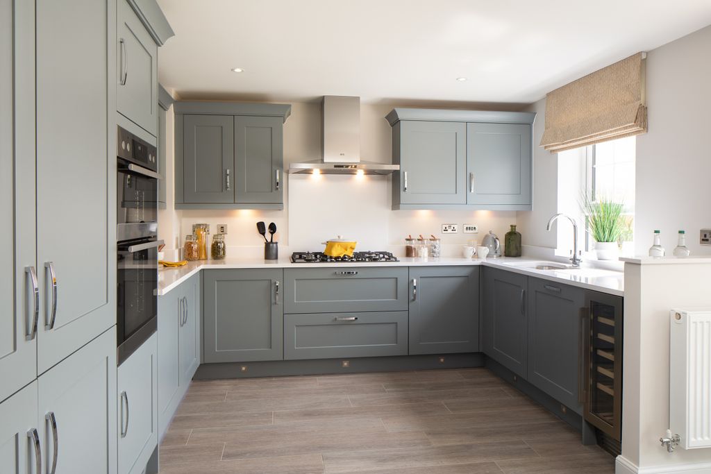 Property photo 1 of 10 Kitchen In A Holden