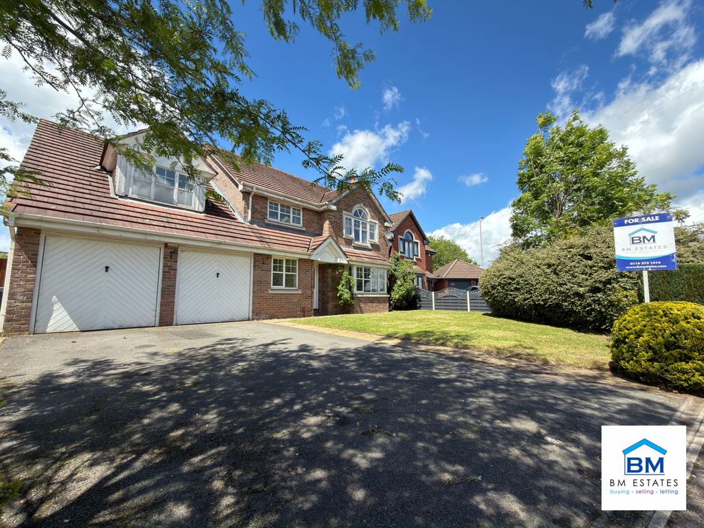 Property photo 1 of 16 Photo 18