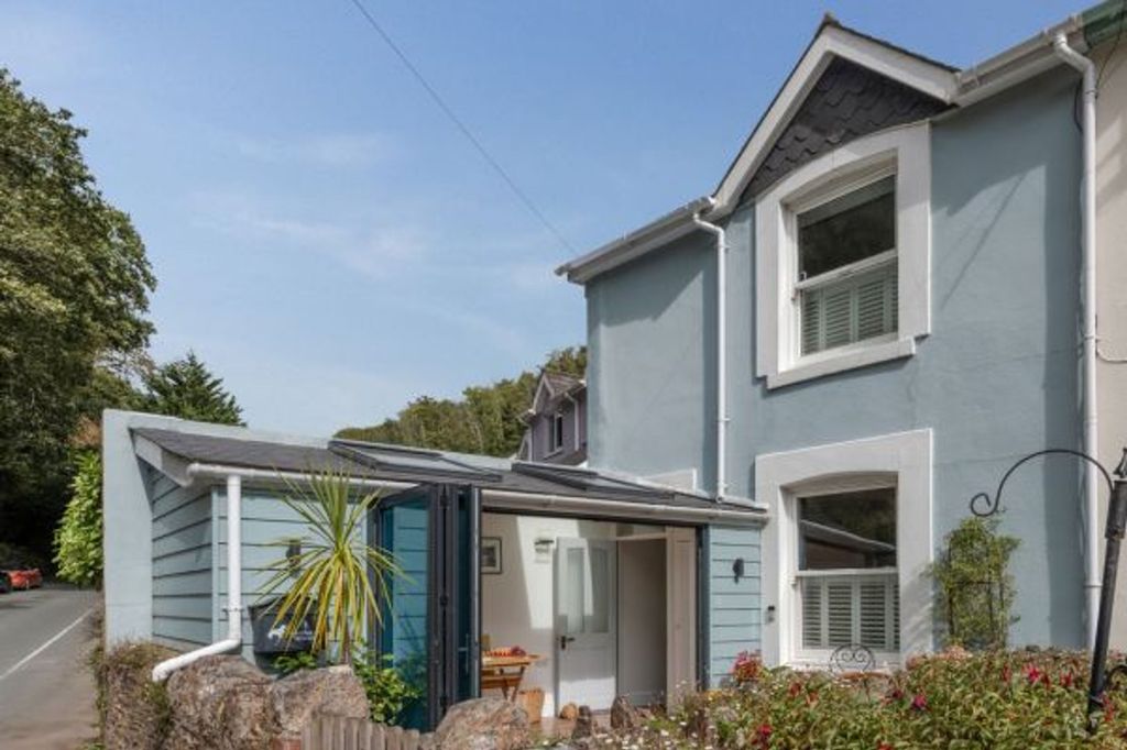 Property photo 1 of 15 Front Elevation: 1 Waterhead Terrace, Kingswear