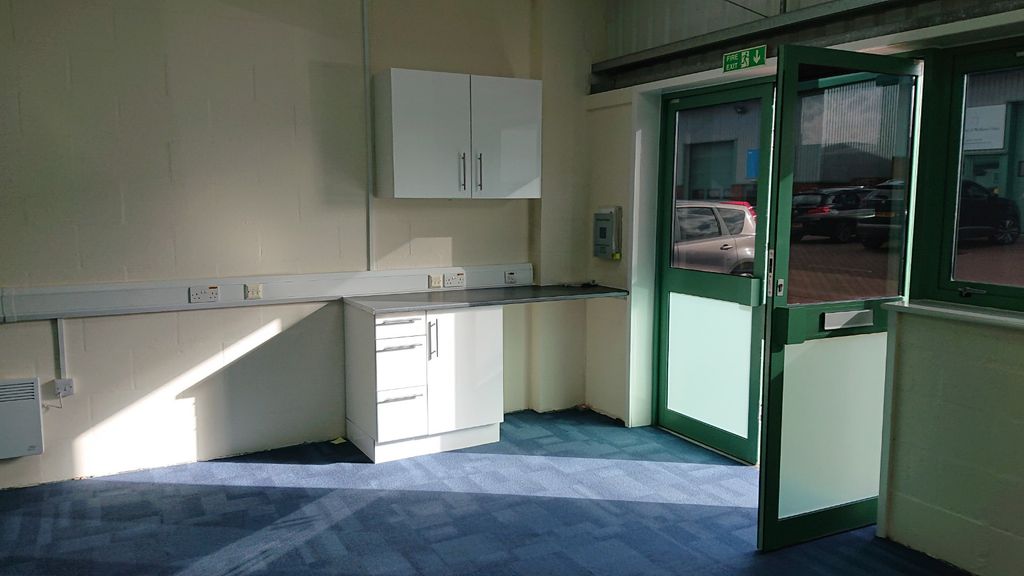 Property photo 1 of 14 Unit 17