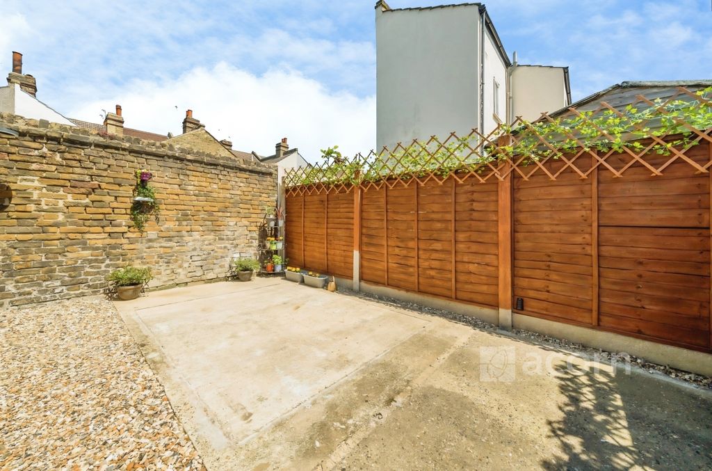 Property photo 1 of 9 1A5384Bf-Fileacce...