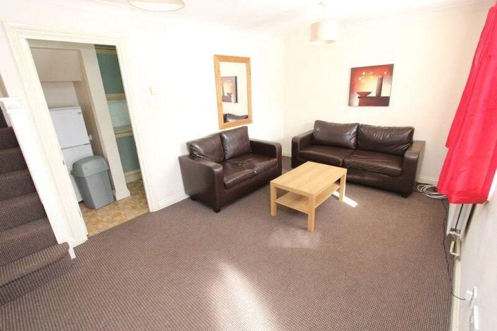 Property photo 3 of 9