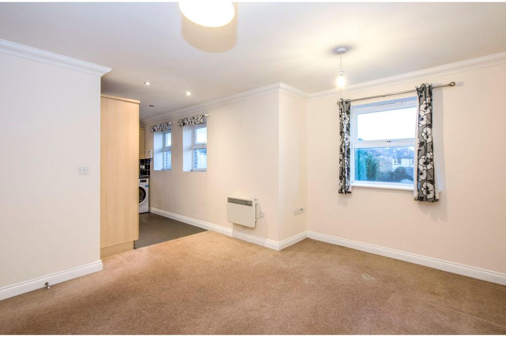 Property photo 3 of 11 09Fb6A7B-6388-4016-B