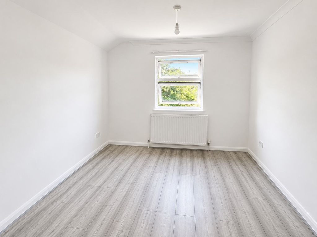 Property photo 3 of 4 Gallery