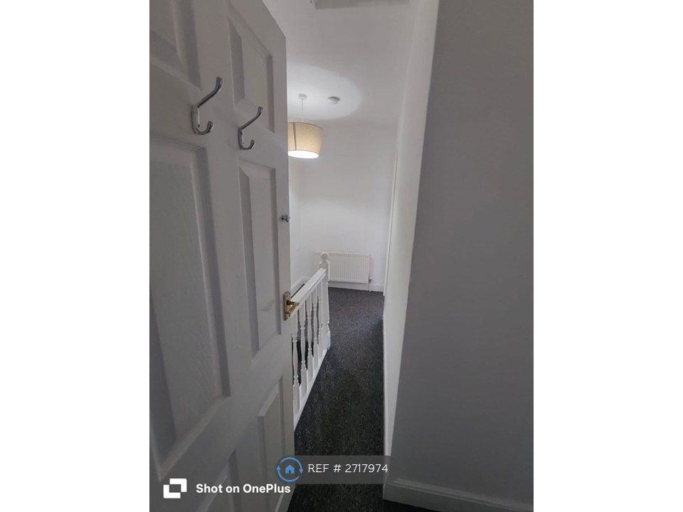 Property photo 1 of 35