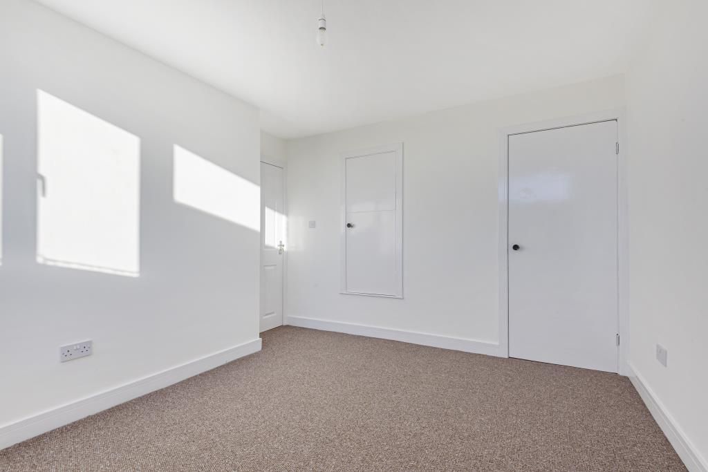 Property photo 3 of 4 Bedroom