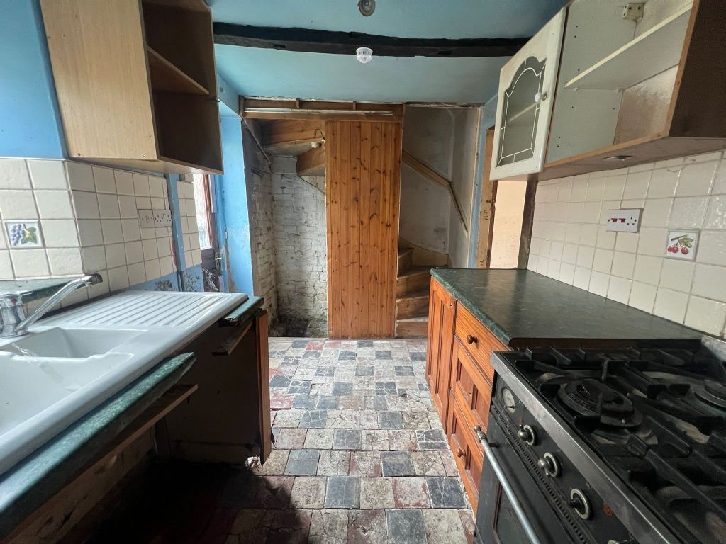 Property photo 3 of 17