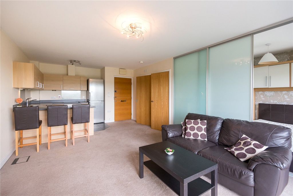Property photo 1 of 8 Picture No. 04