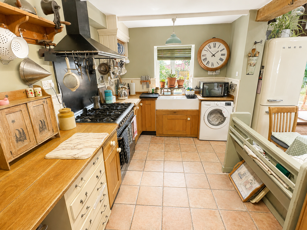 Property photo 3 of 30