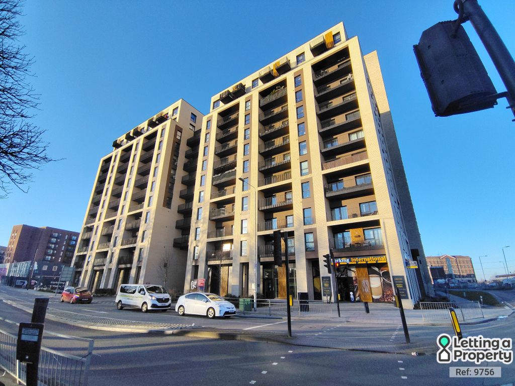 Property photo 1 of 12