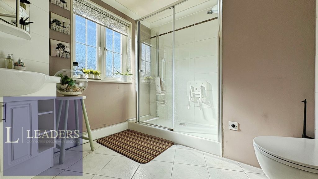 Property photo 3 of 12 Shower Room