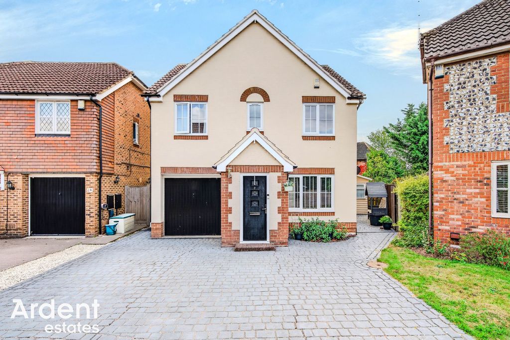 Property photo 1 of 30