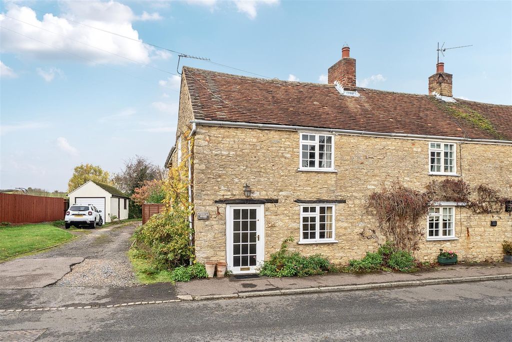 Property photo 1 of 18 1380738-1-69133Ae4519cc.Jpg