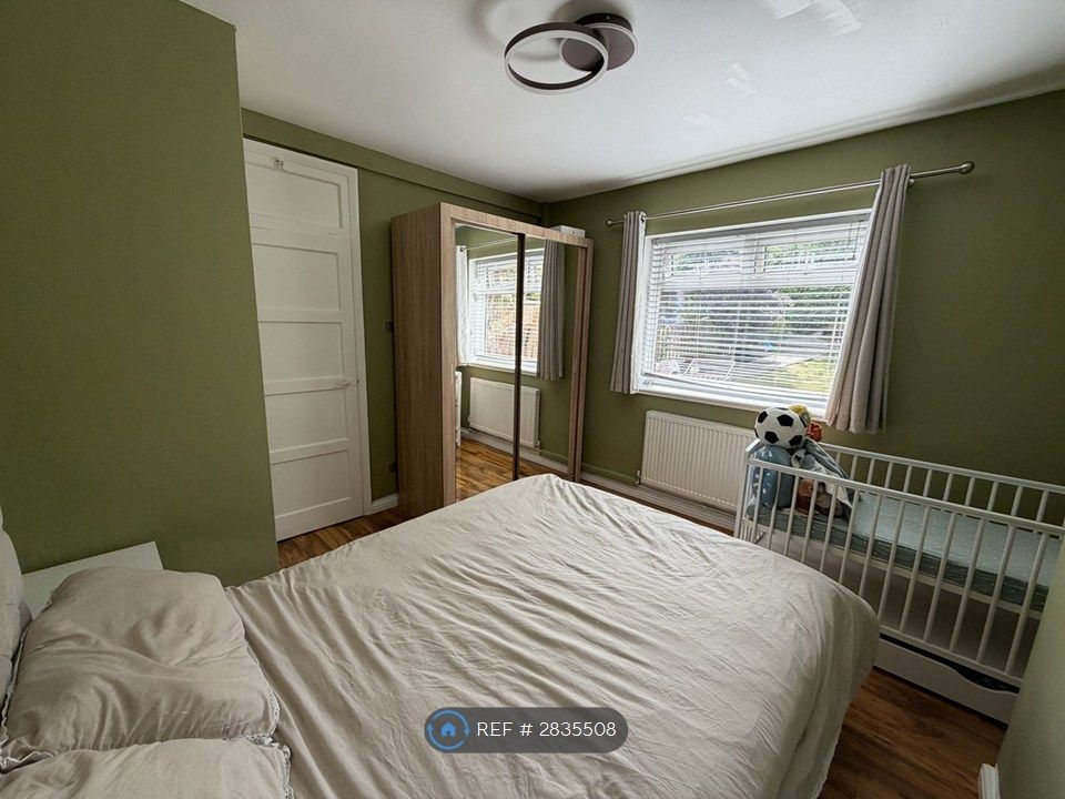 Property photo 3 of 12