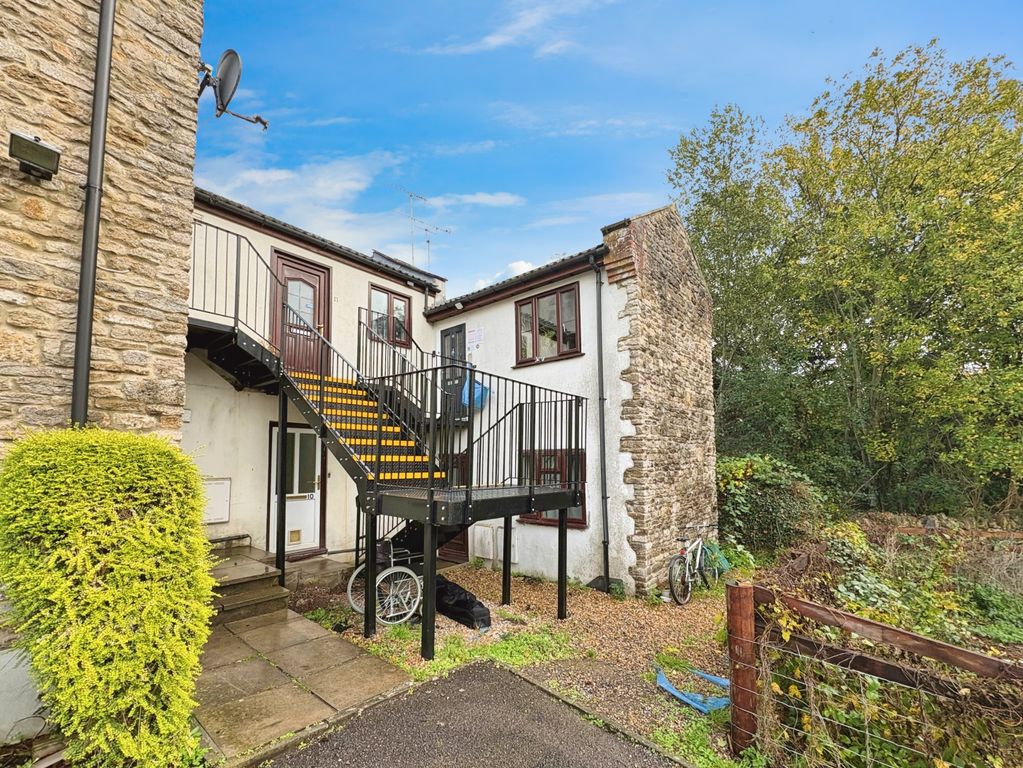 Property photo 1 of 10 4E7c6d4d-1