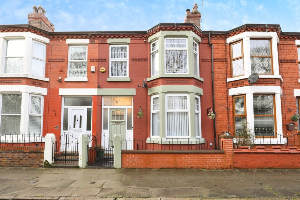 Property photo 1 of 15 Front