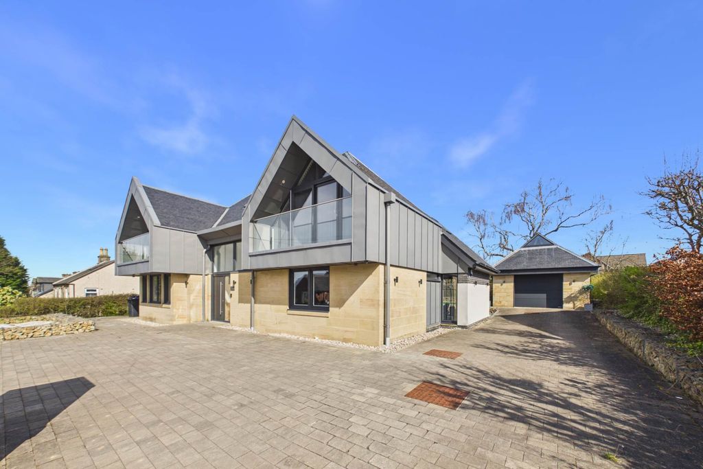 Additional image 41 of 5 bed detached house for saleClyde Street, Carluke ML8