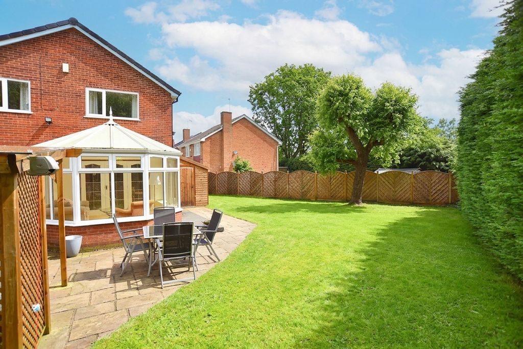 Property photo 2 of 22