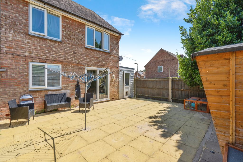 Property photo 2 of 18