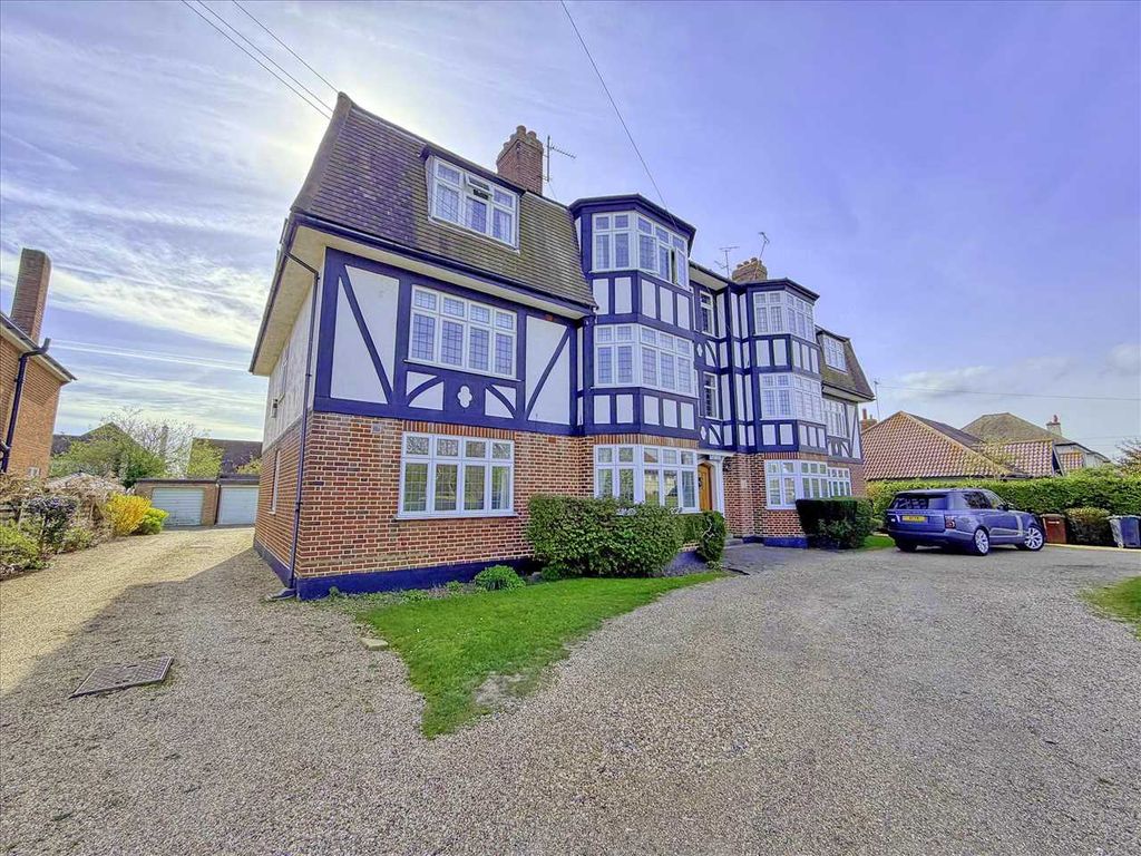 Additional image 16 of 3 bed flat for saleEton Court, 11 Eton Road, Frinton On Sea CO13