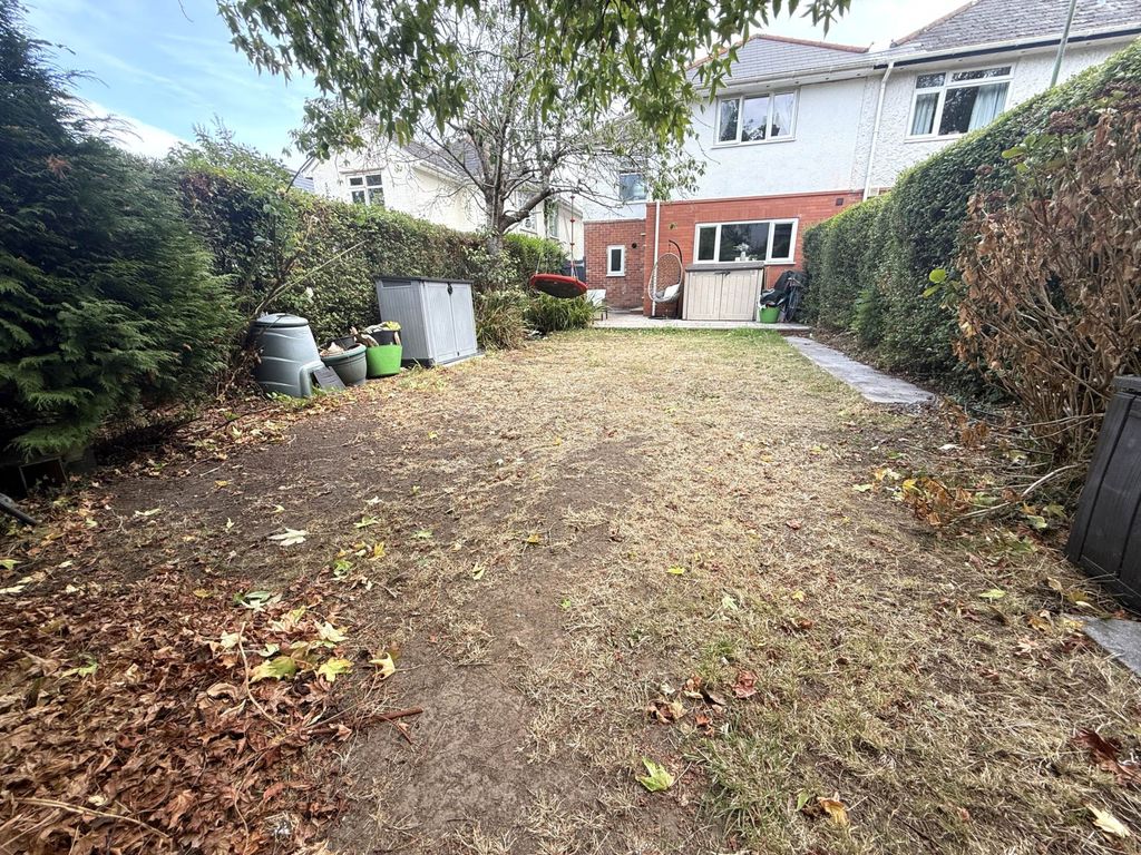 Property photo 3 of 13