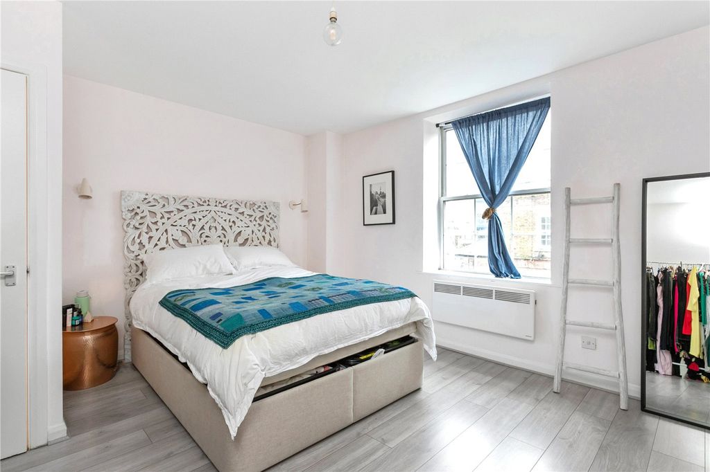 Property photo 3 of 9 Picture No. 09