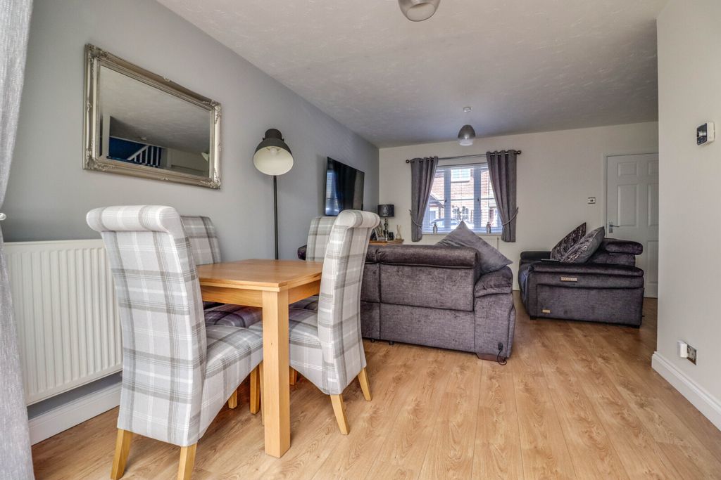 Property photo 2 of 19 Picture No. 07