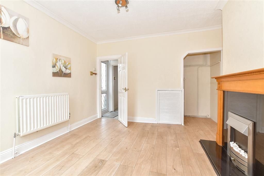 Property photo 1 of 18 Dining Room