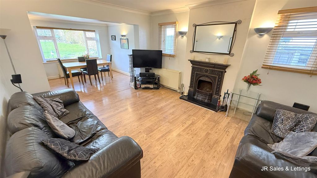 Property photo 2 of 16 Living Room