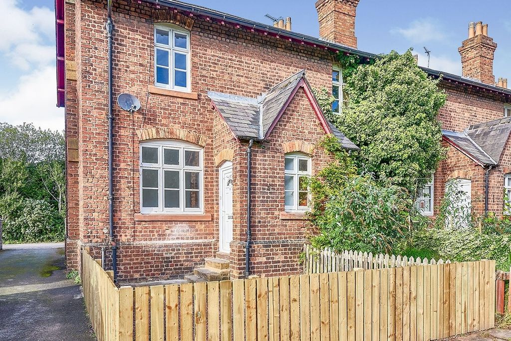 Property photo 1 of 8 Main Page