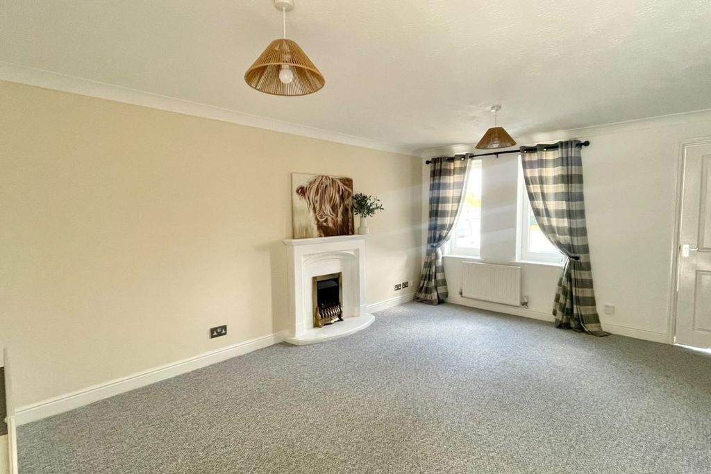 Property photo 2 of 22 15