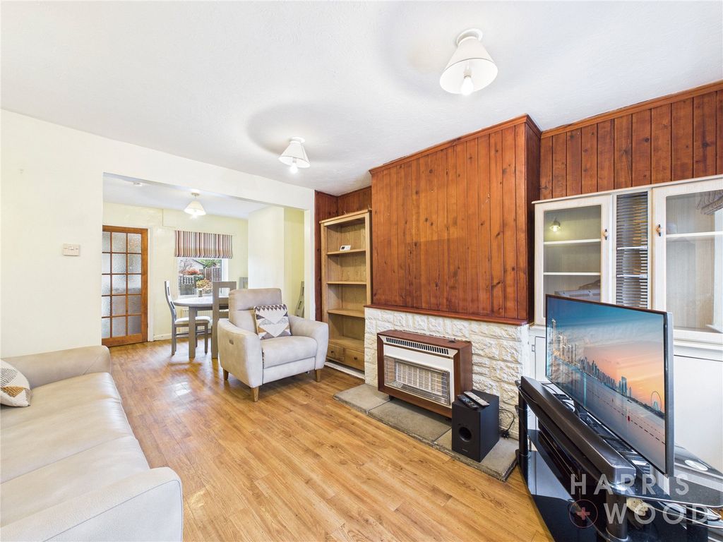 Property photo 2 of 16 Picture No. 14