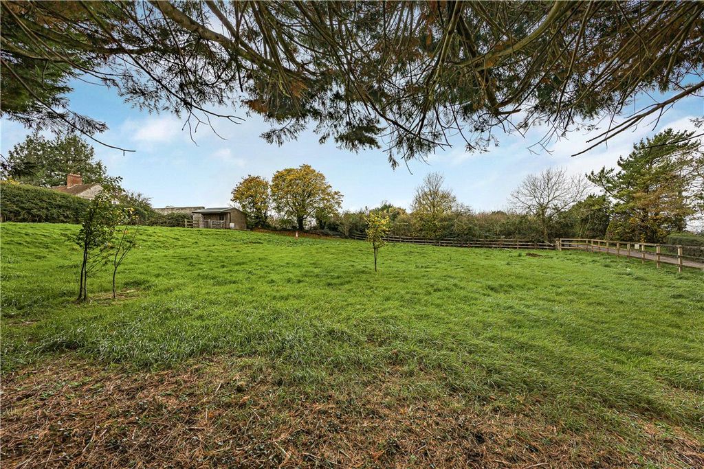 Property photo 2 of 21 Picture 2