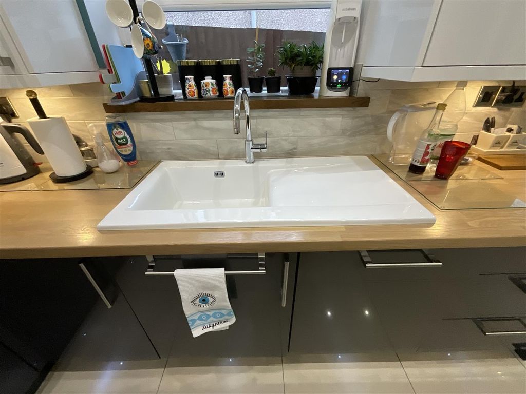 Additional image 10 of 3 bed semi-detached house for saleArthur Street, Ammanford SA18