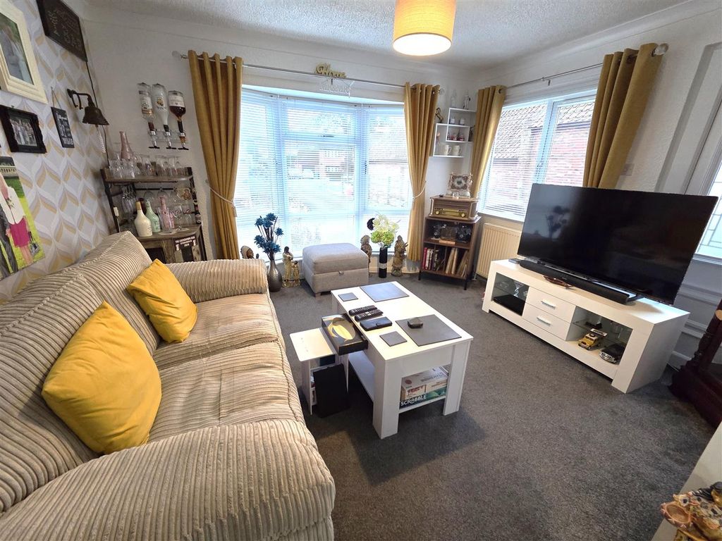 Property photo 3 of 12 20260108_143018.Jpg