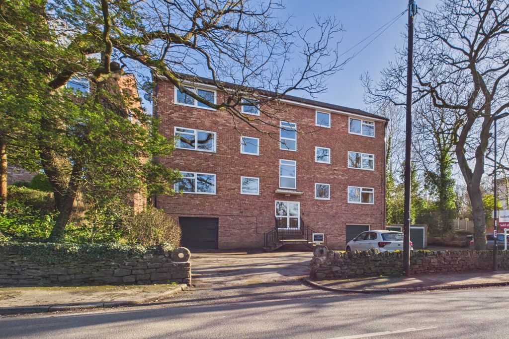 Property photo 1 of 14 Front External