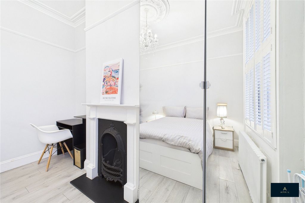 Property photo 3 of 24 Picture No. 46