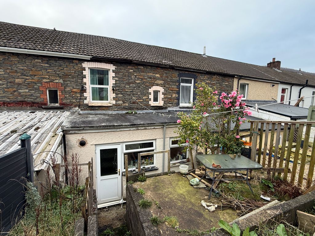 Property photo 2 of 2