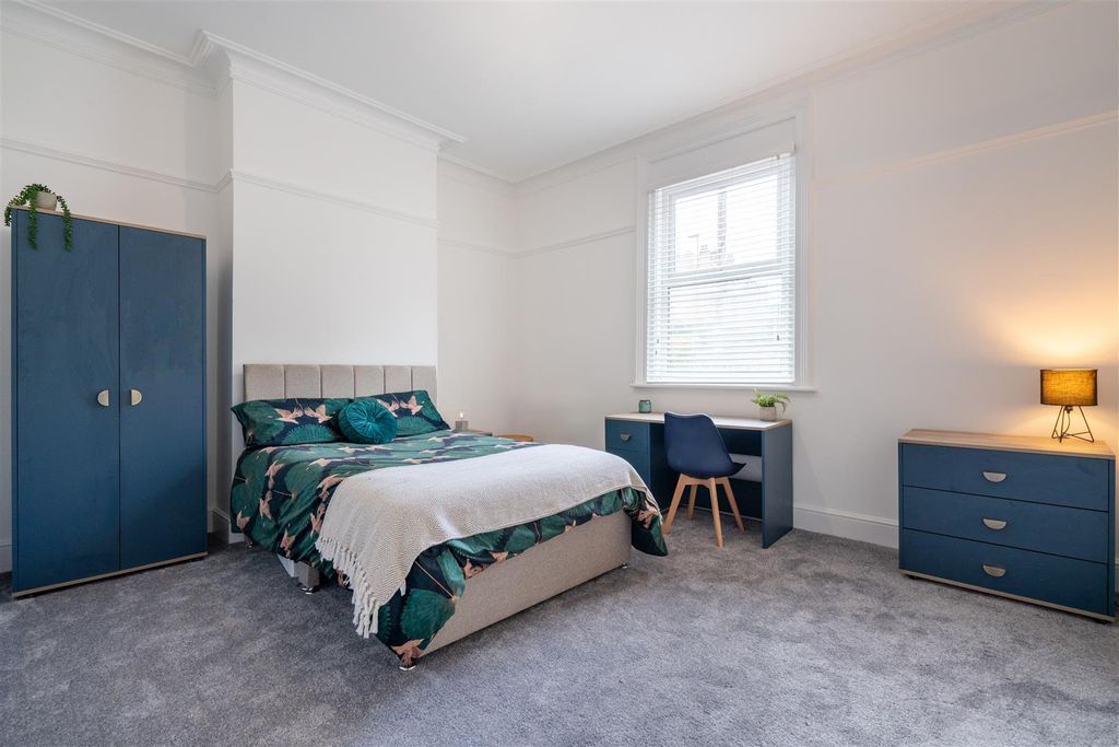 Property photo 1 of 10 _Ajh6847-Hdr.Jpg