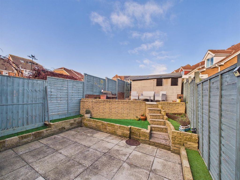 Property photo 2 of 14 Garden