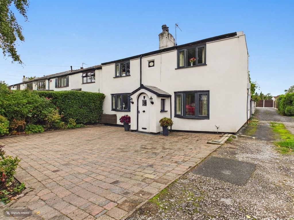 Property photo 1 of 30 Cam03729G0-Pr0427-Still023-001